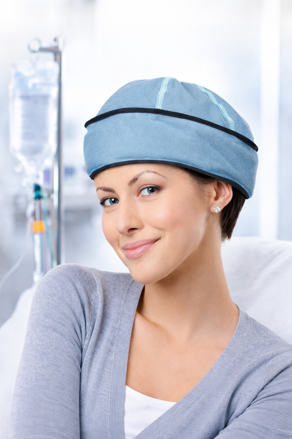 Chłodzenie skóry głowy podczas chemioterapii: Potencjalne korzyści i aspekty bezpieczeństwa